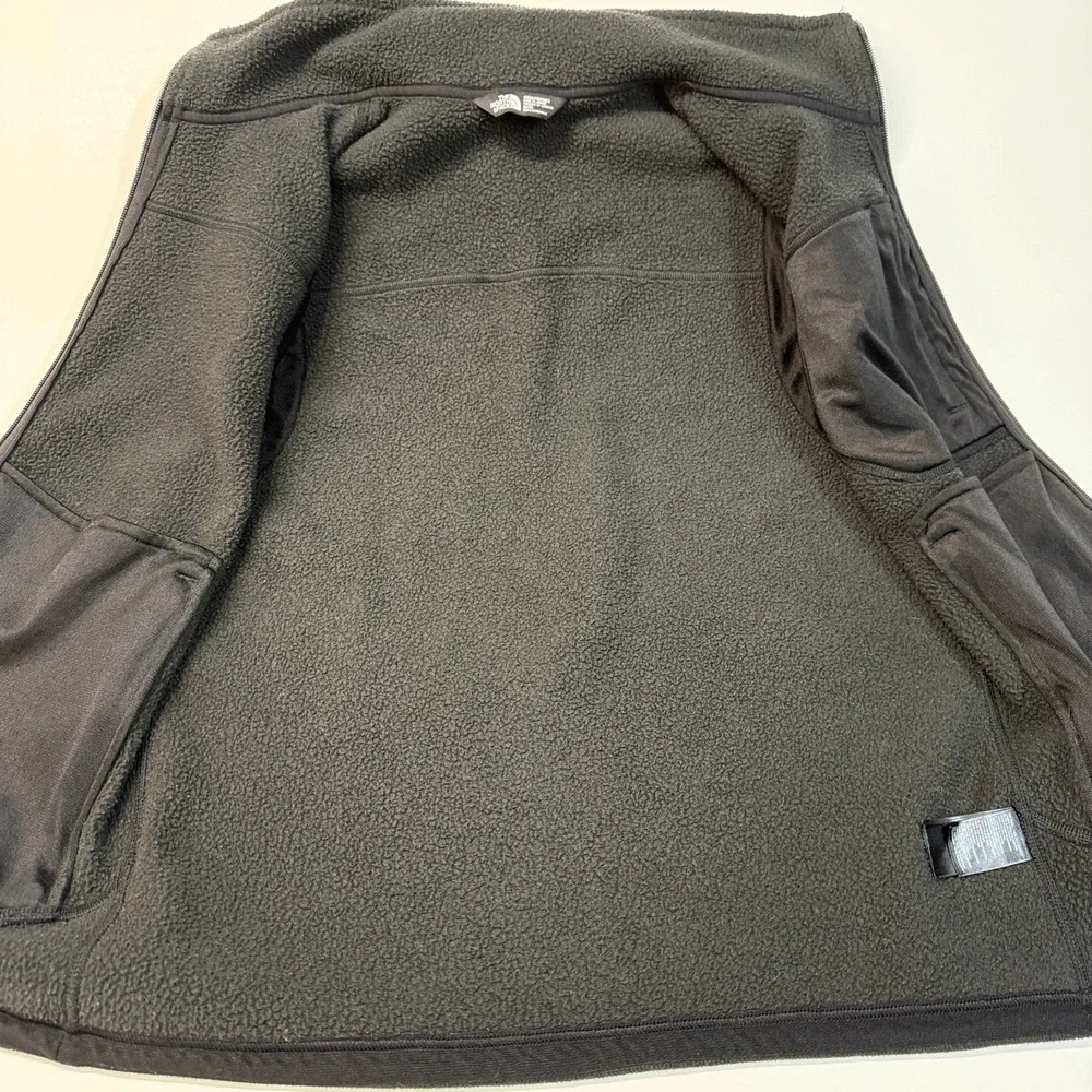 The North Face Men M Black‎ Fleece Vest Full Zip Logo Embroidered Outdoor Casual